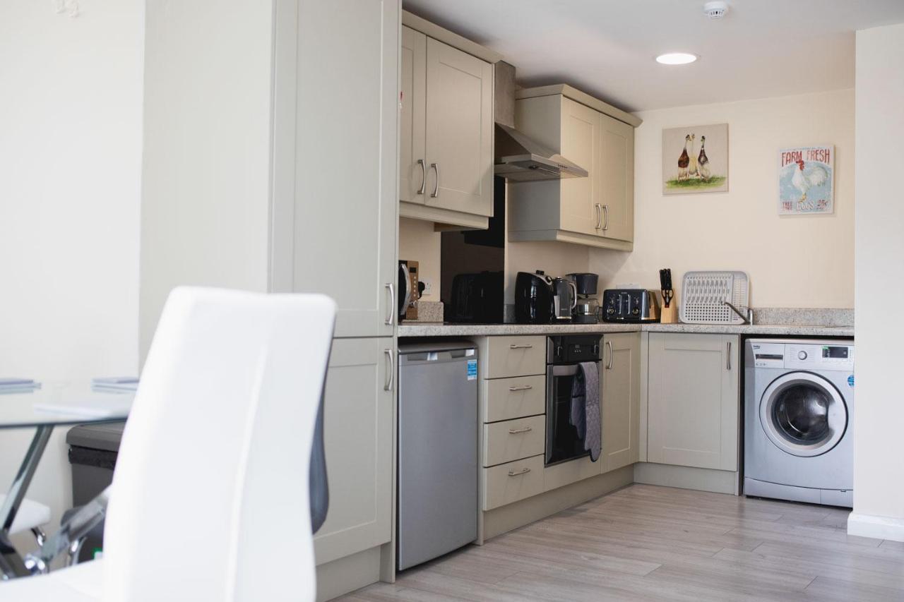 Vanity Ballycastle Diamond 2 Bedroom Apartment Zewnętrze zdjęcie